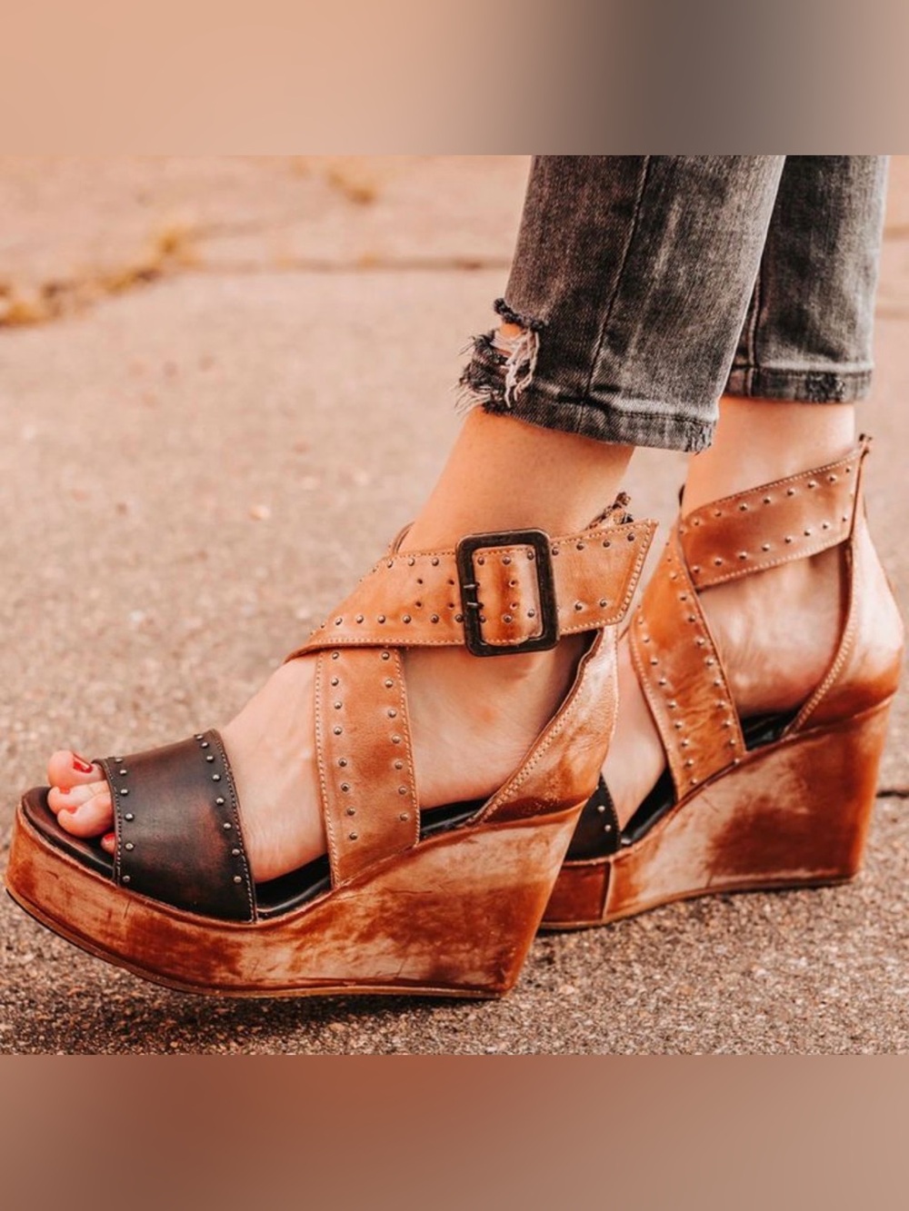 Freebird by Steven Terra Brown Studded Wedges NEW Discontinued Size 8